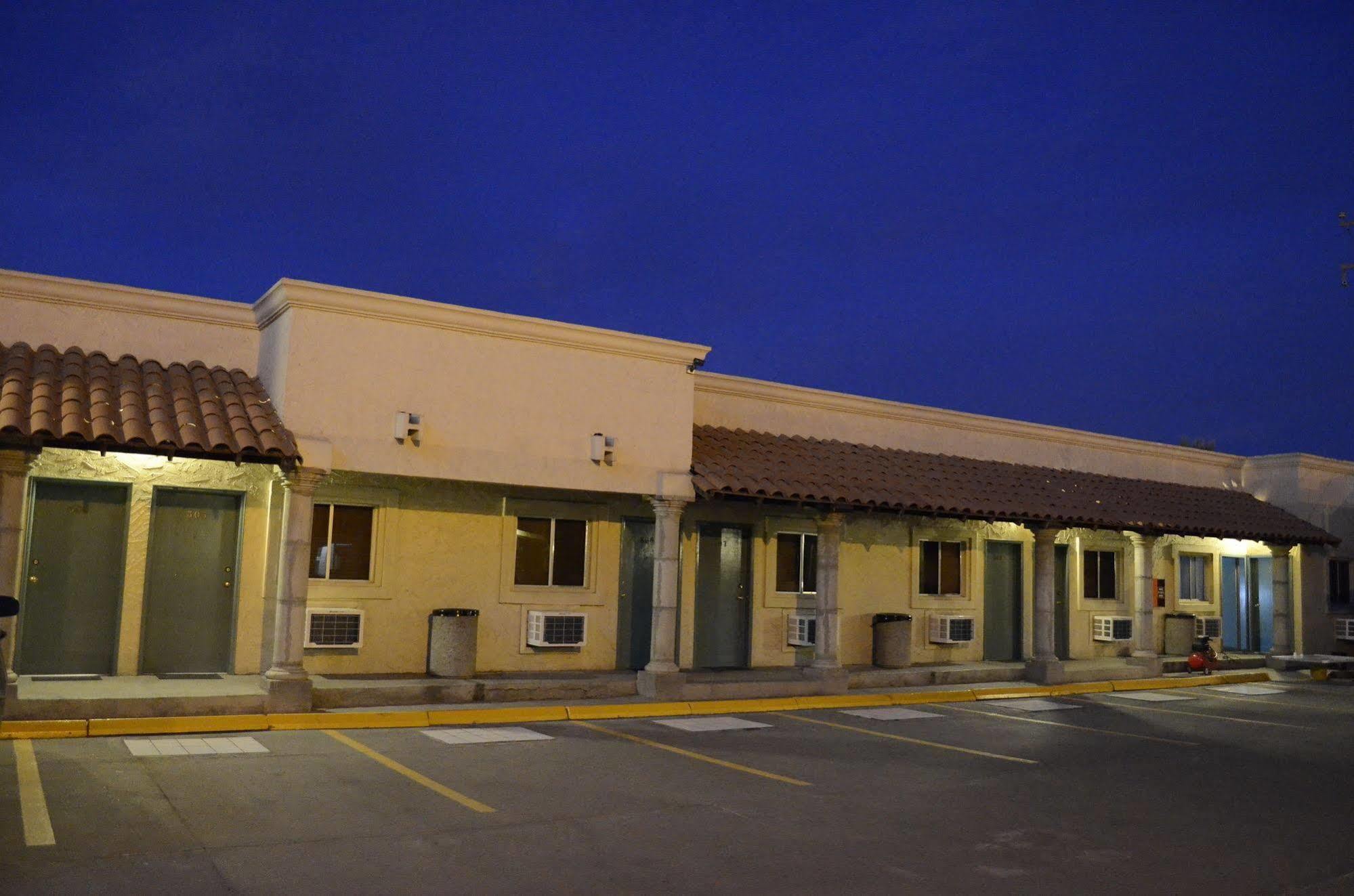 Hotel Azteca De Oro Mexicali Kültér fotó